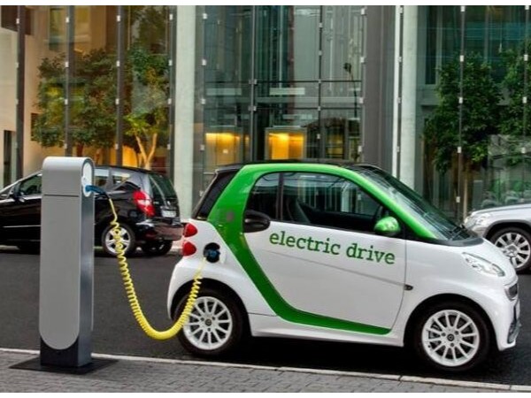 電動(dòng)汽車也要有引擎聲，好在智能鎖有提示音