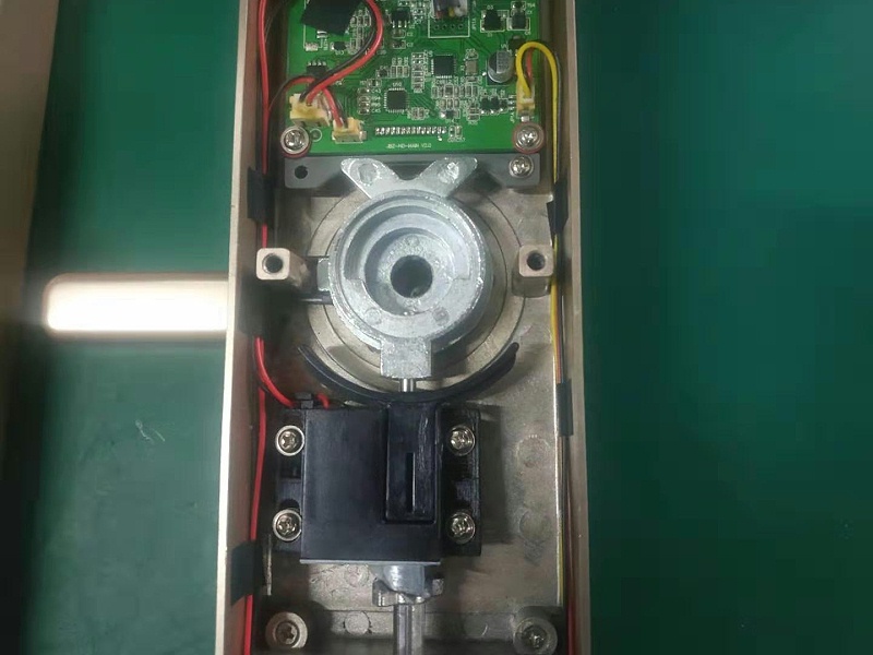 智能門鎖內(nèi)部結(jié)構(gòu)